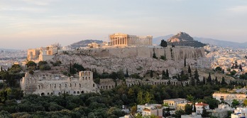 Vuelven los vuelos a Atenas, cancelados en 2015 tras dos años. (Cristophe MENEOUEF | AFP)