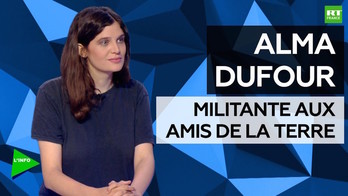 Alma Dufour, responsable de campaña de Les Amis de la Terre.