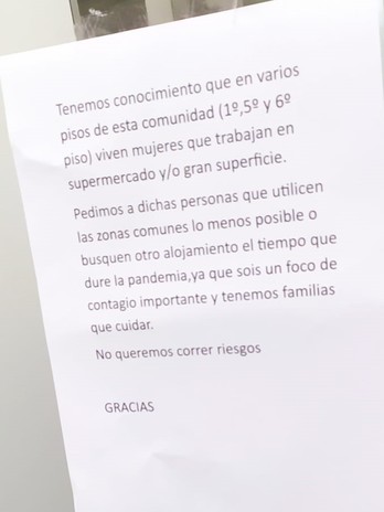 Mensaje que ha aparecido en la vivienda de trabajadoras del Grupo Uvesco. (UVESCO)
