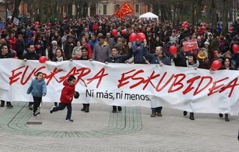 EH Bildu denuncia un recorte del 20% en las ayudas para actividades de fomento del euskara en Iruñea.