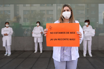 Protesta reciente del personal sanitario, en Gasteiz. (Endika PORTILLO | AFP)