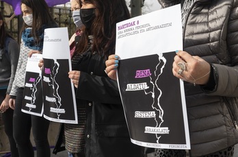 El movimiento feminista de Euskal Herria presentando las movilizaciones para el 8M. (Gotka RUBIO/FOKU)