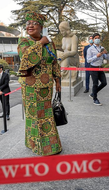 Ngozi Okongo-Iwela kargua hartu zuen egunean. (Fabrice COFFRINI I AFP