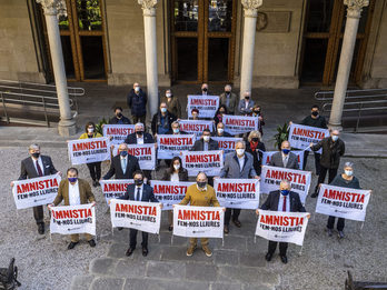 Respaldo del ámbito académico catalán a la amnistía de los presos. (Omnium Cultural)