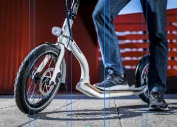 Los patinetes eléctricos de la empresa alavesa se caracterizan por su estabilidad, gracias a la plataforma larga y las  ruedas grandes, así como por su apuesta contra la obsolescencia programada. (KILKER MOBILITY) 