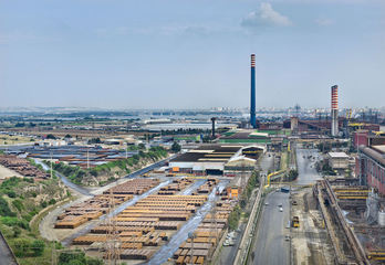 Imagen de la planta gigante que la multinacional Arcelor-Mittal tiene en la localidad de Taranto. (ARCELOR-MITTAL)