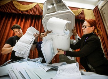 Recuento de las elecciones rusas. (Alexander NEMENOV / AFP)