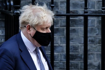 El primer ministro británico saliendo del número 10 de Downing Street el 12 de enero.