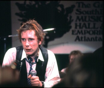 Johnny Lydon (Johnny Rotten), lider de Sex Pistols.