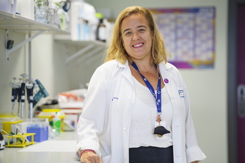 La investigadora coordinadora de la Unidad de Terapias Avanzadas Cristina Eguizabal Argaiz en el Centro Vasco de Transfusión y Tejidos Humanos en Osakidetza-IIS Biobizkaia.