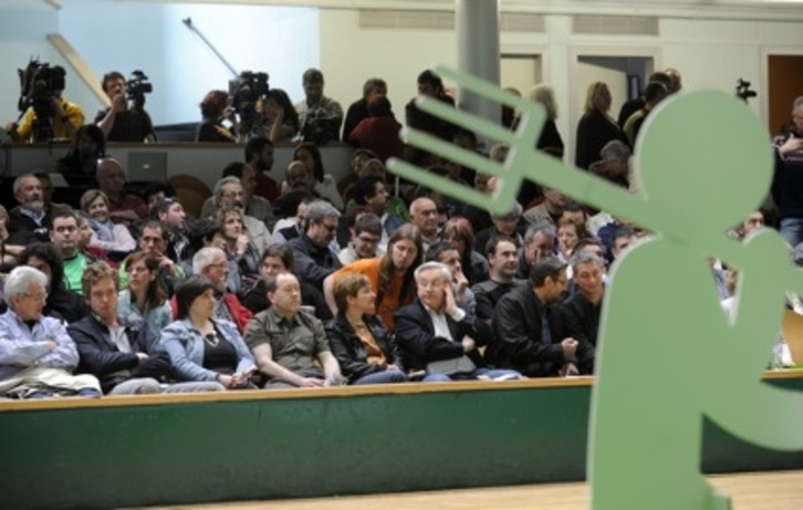 Presentación de la propuesta socioeconómica, en el Labrit de Iruñea. (Jagoba MANTEROLA/ARGAZKI PRESS)