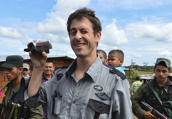 Langlois sonríe tras ser liberado por las FARC. (Luis ACOSTA / AFP)