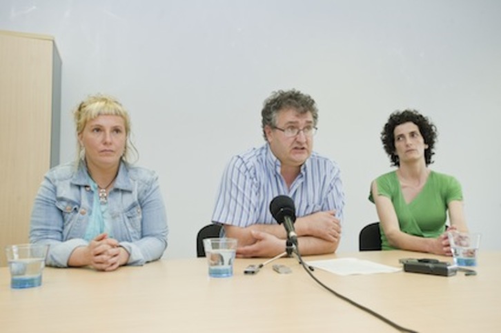 Juan Karlos Alduntzin, GHK-ko lehendakaria, Sanmarko eta Urola Erdiko mankomunitateko lehendakariekin. (Gorka RUBIO/ARGAZKI PRESS)