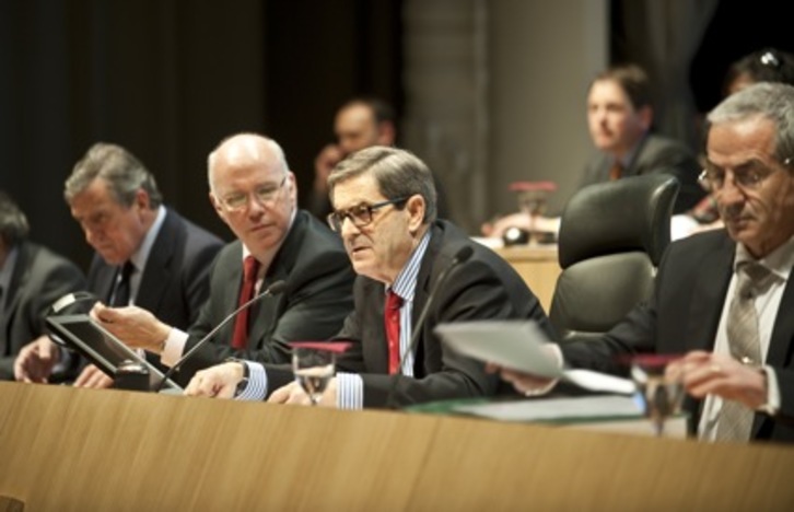 Asamblea de BBK en marzo para tratar la propuesta de paralizar las ejecuciones hipotecarias hasta la puesta en marcha del servicio de mediación de Lakua. (Jon HERNÁEZ/ARGAZKI PRESS)