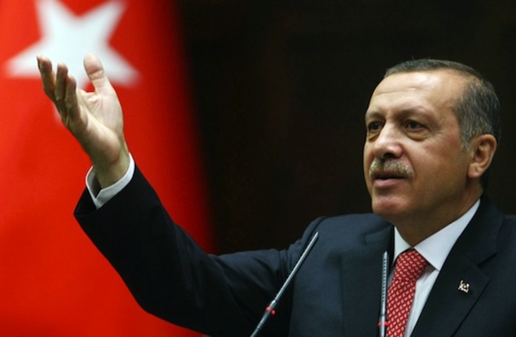 El primer ministro turco, Recep Tayyip Erdogan, en su comparecencia en el Parlamento, ha criticado con dureza el incidente. (Adem ALTAM/AFP PHOTO)