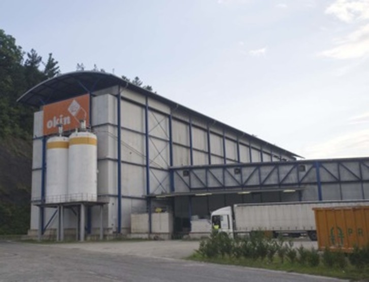 El accidente ha tenido lugar en la empresa Okin de Zumaia. (Gorka RUBIO/ARGAZKI PRESS)