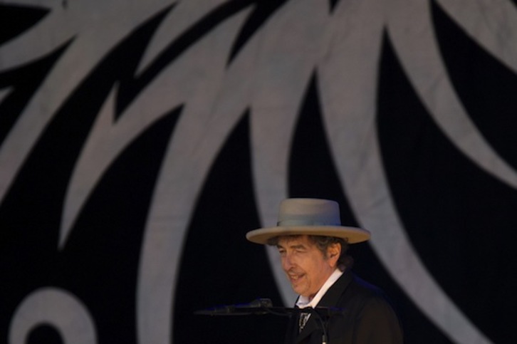 Bob Dylan, durante uno de sus conciertos. (Ben STANSALL/AFP PHOTO)