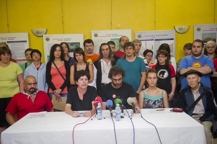 Comparecencia de agentes políticos y sindicales. (Luis JAUREGIALTZO/ARGAZKI PRESS)