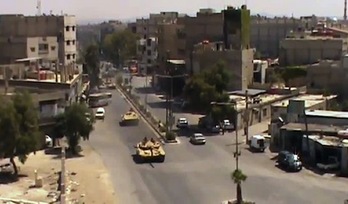 Las calles de Damasco, invadidas por tanques. (AFP)