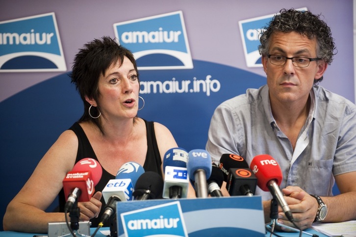 Maite Aristegi eta Xabier Mikel Errekondo, gaur Donostian. (Juan Carlos RUIZ/ARGAZKI PRESS)