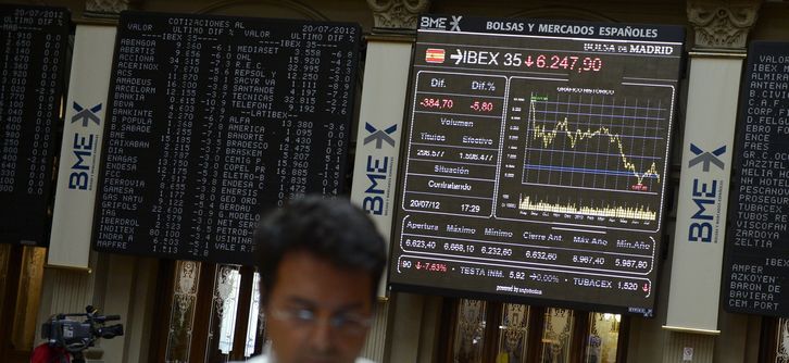 El Ibex 35 se hundío en la sesión del viernes. (Pierre-Phillipe MARCOU / AFP)