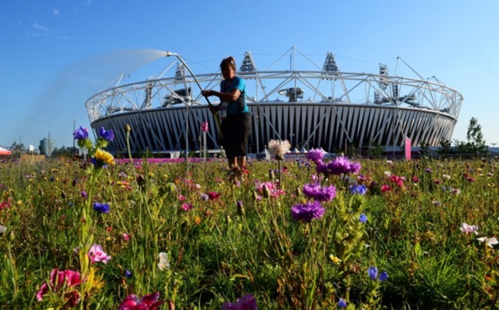 El estadio olímpico será la sede de las ceremonias de apertura y clausura, además de las pruebas de atletismo. (Carl DE SOUZA/AFP)