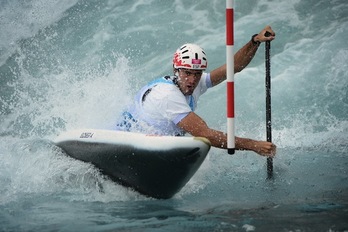 Laugarren amaitu du Ander Elosegik piraguako C1 modalitatean. (Olivier MORIN/AFP)