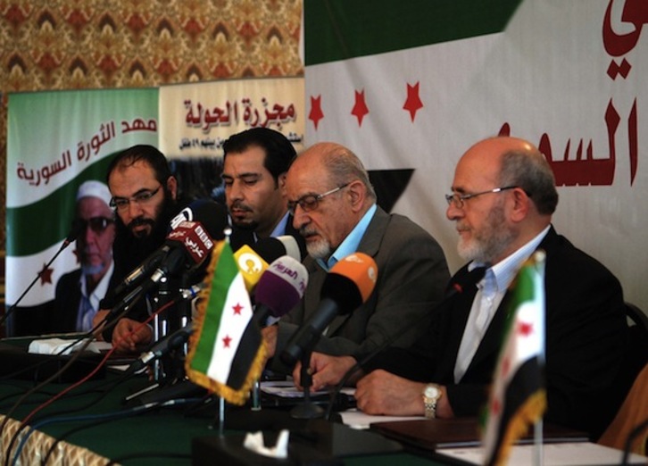 Rueda de prensa ofrecida en El Cairo tras finalizar la conferencia que se ha alargado durante tres días. (AFP)