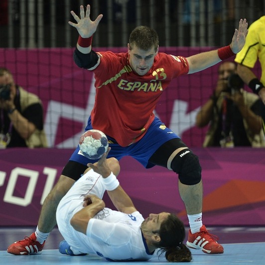 Julen Aginagalde irundarra neurketako jokaldi batean. (Christophe SIMON/AFP)