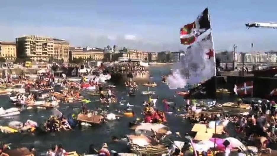 20120813_abordaia_piratak_kaptura