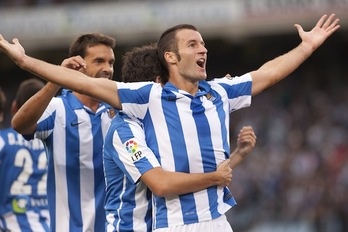 Imanol Agirretxek sartu ditu bi golak Realarentzat. (Luis JUREGIALTZO/ARGAZKI PRESS)