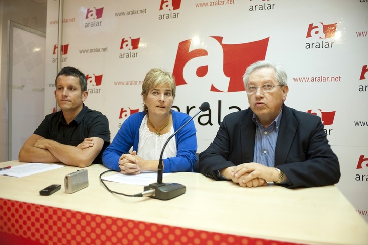 Dani Maeztu, Rebeka Ubera eta Patxi Zabaleta, gaur. (Juan Carlos RUIZ/ARGAZKI PRESS)