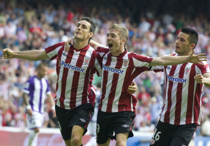 Jugadores del Athletic celebran un gol durante un encuentro liguero. (Monika DEL VALLE/ARGAZKI PRESS)