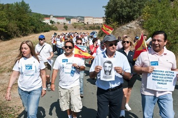 Marcha convocada por la AVT en Zaballa. Jon HERNAEZ / ARGAZKI PRESS