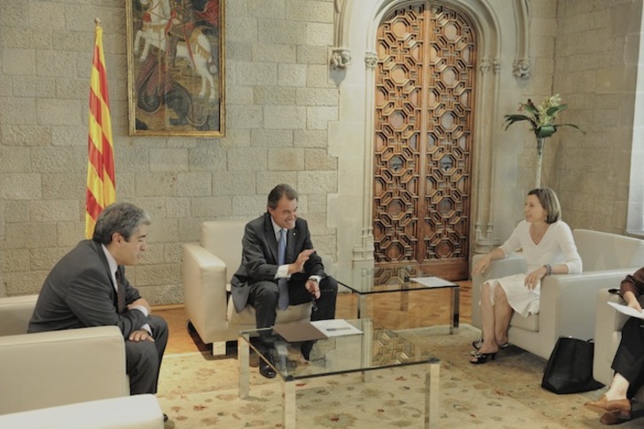 El president, Artur Mas, y la presidenta de la ANC, Carme Forcadell, esta mañana en el Palau de la Generalitat (Galdric PEÑAROJA)