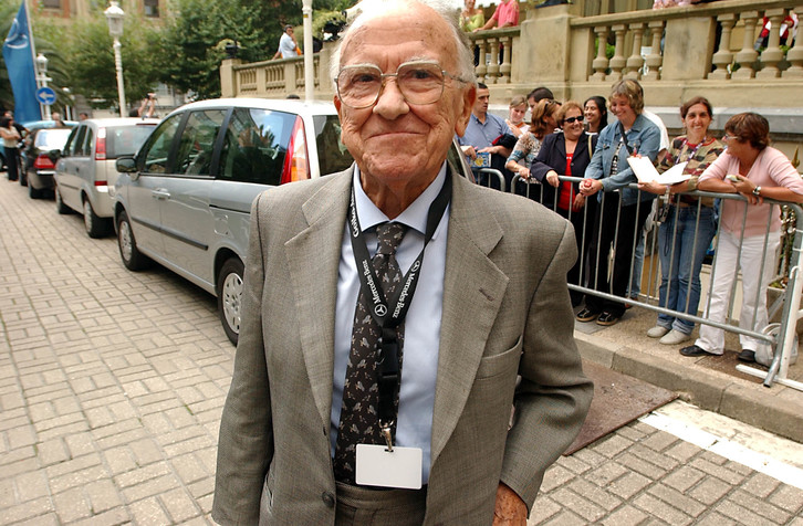 Santiago Carrillo, en 2004 en Donostia, en Zinemaldia. (Imanol OTEGI/ARGAZKI PRESS)