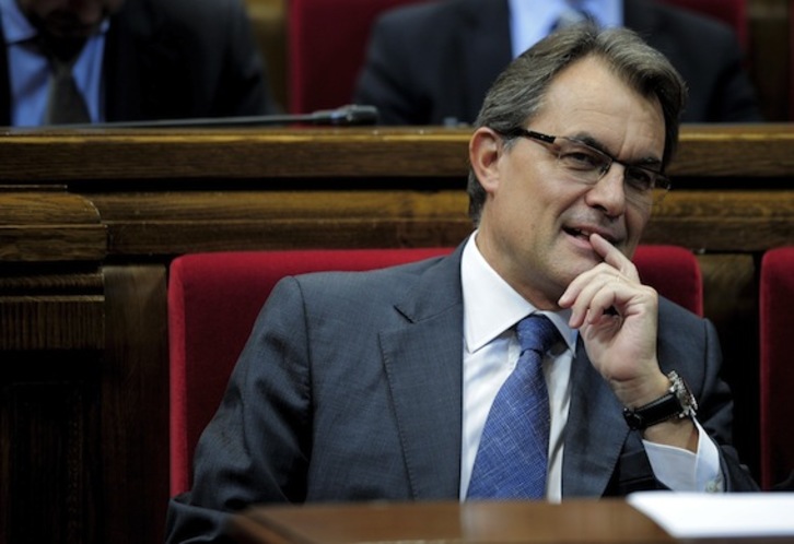 El president, Artur Mas, durante un pleno en el Parlament (Josep LAGO/AFP PHOTO)