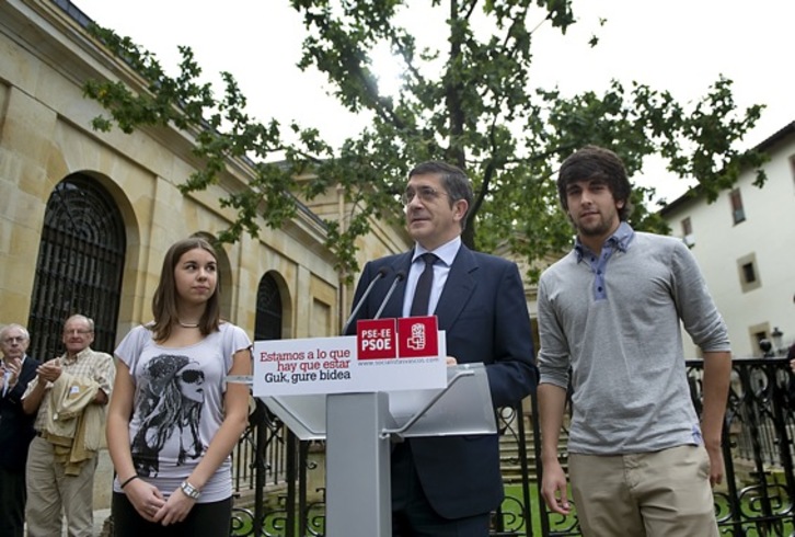 Patxi López, en el acto celebrado en la Casa de Juntas de Gernika. (Marisol RAMÍREZ/ARGAZKI PRESS)