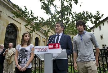 Patxi López, en el acto celebrado en la Casa de Juntas de Gernika. (Marisol RAMÍREZ/ARGAZKI PRESS)