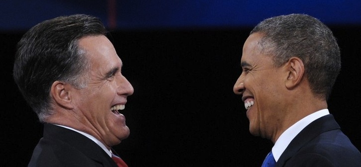 Mitt Romney y Barcak Obama durante el tercer y último debate presidencial. (Saul LOEB/AFP)