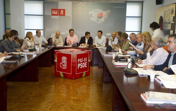 La Ejecutiva del PSE se reunió ayer en Bilbo. (Monika DEL VALLE/ARGAZKI PRESS)