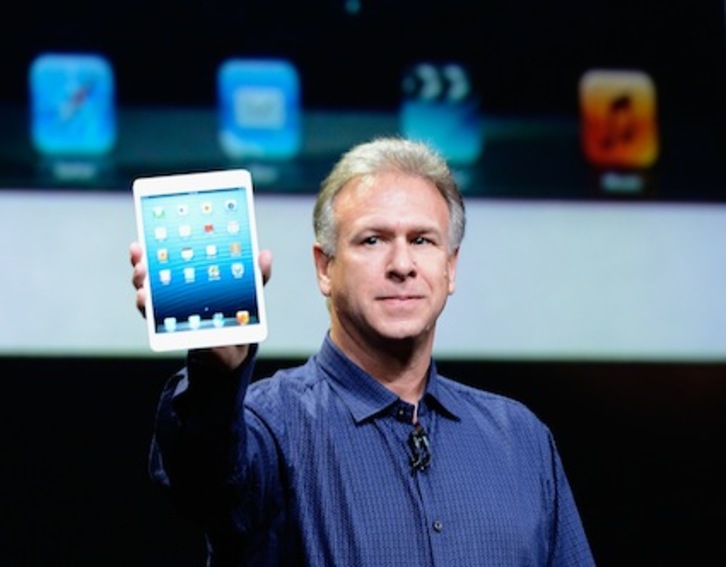 Philip Schiller, durante la presentación del nuevo iPad. (Kevork DJANSEZIAN/AFP)