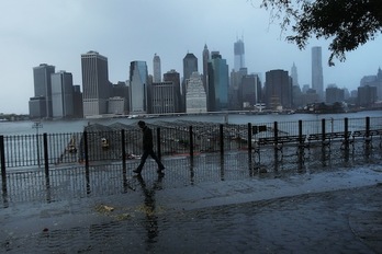 Imagen de las calles de Nueva York tras el paso del huracán Sandy. (Spencer PLATT/AFP)