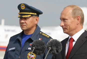 Serguei Shoigu Defentsa ministro berria eta Vladimir Putin, ekainean ateratako argazkian. (Alexey DRUZHININ/AFP) 