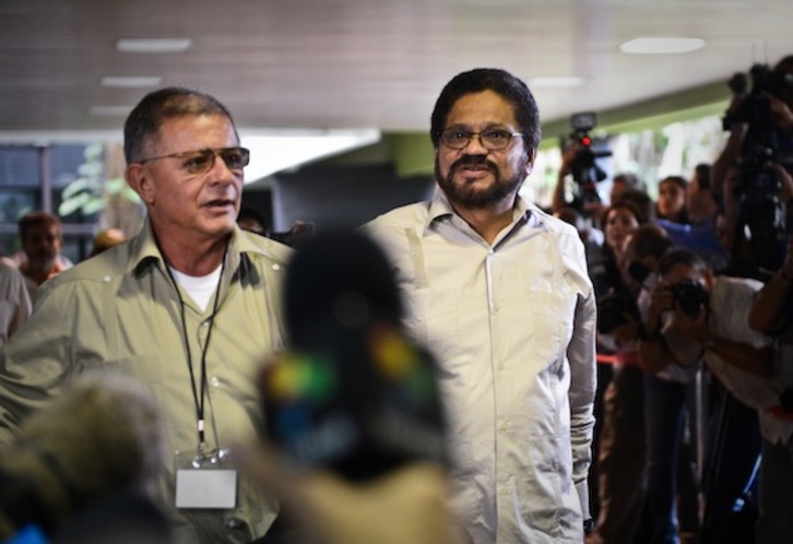Llegada de la delegación de las FARC a La Habana con ‘Iván Marquez’ a la cabeza. (Adalberto ROQUE/AFP)