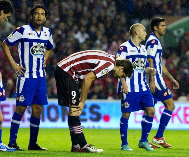 Fernando Llorente ha vuelto a la titularidad ante el Depor. (Monika DEL VALLE/ARGAZKI PRESS)