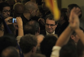 El líder de ERC, Oriol Junqueras, celebra los buenos resultados de su formación. (Quique GARCÍA/AFP)