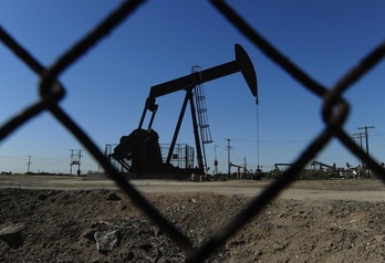 Un campo de petróleo en California. (Mark RALSTON/AFP PHOTO)