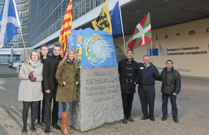 Representantes de movimientos de Escocia, Catalunya, Flandes y Euskal Herria hoy en Bruselas. EPI