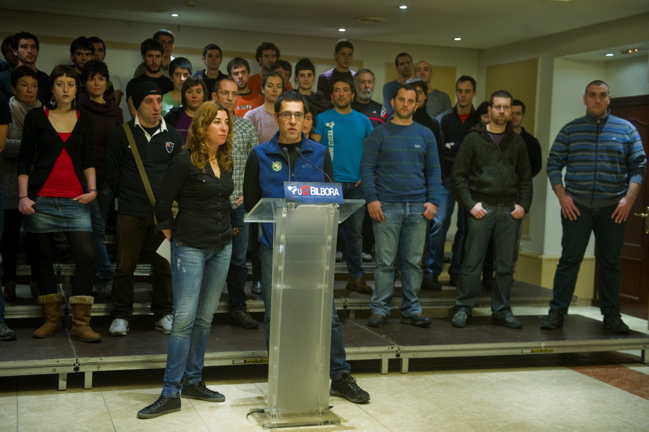 En la comparecencia han participado medio centenar de expresos. (Monika DEL VALLE/ARGAZKI PRESS)